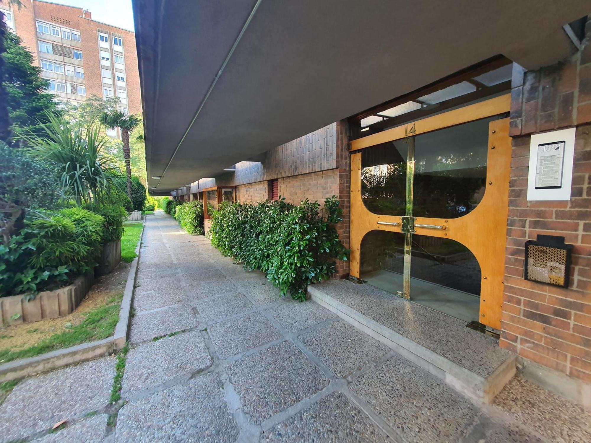 Libros Y Plantas A 5 Minutos Del Centro En Bus Apartment มาดริด ภายนอก รูปภาพ